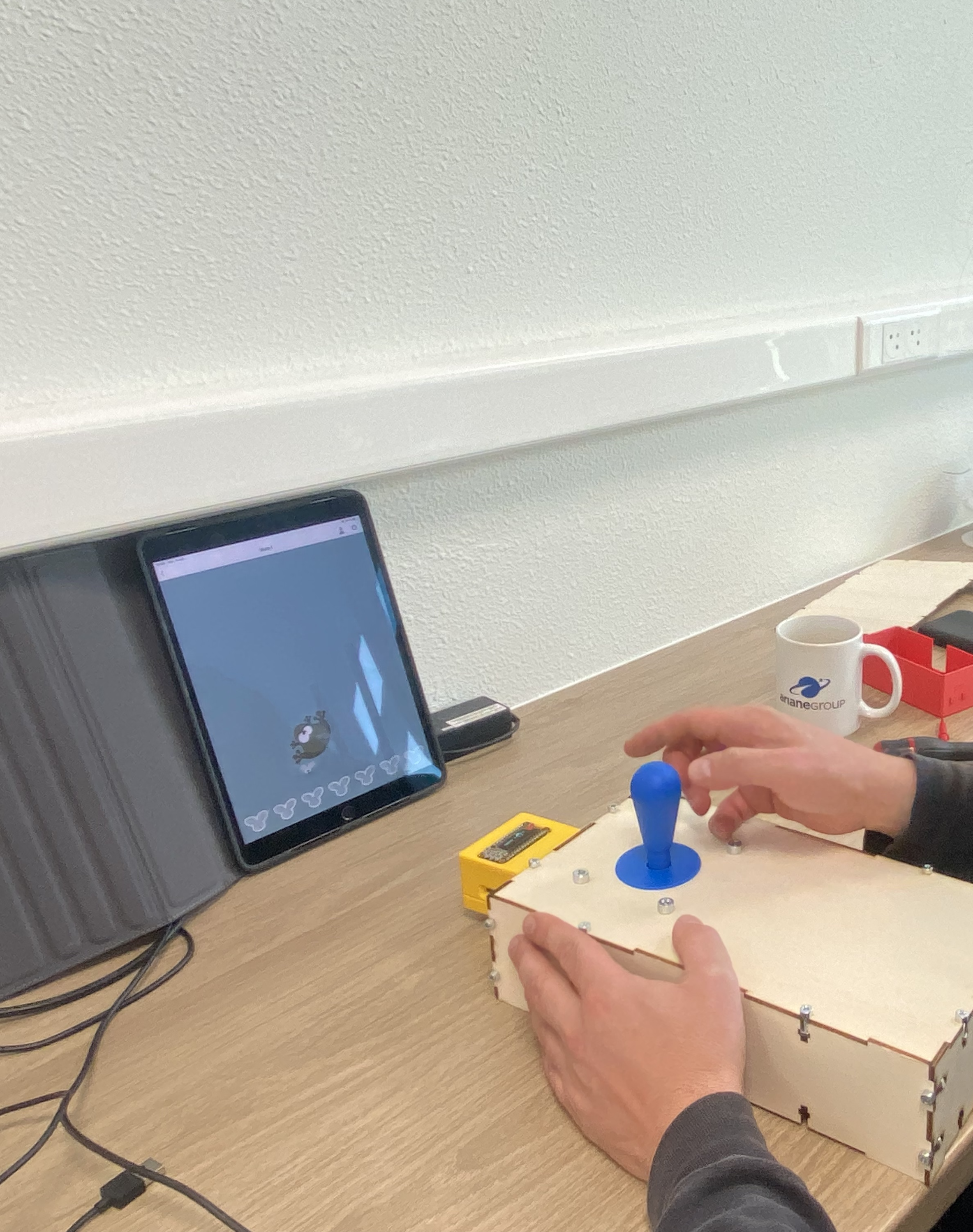 BaahBox - Dispositif de rééducation du membre supérieur